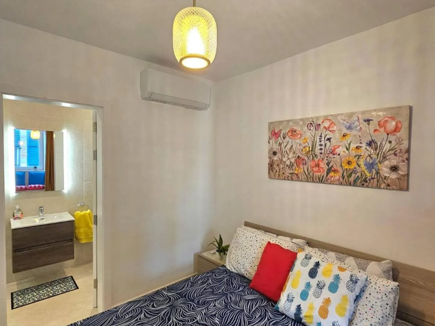 Luxurious Sliema Apartment Near Valletta Ferry Malta