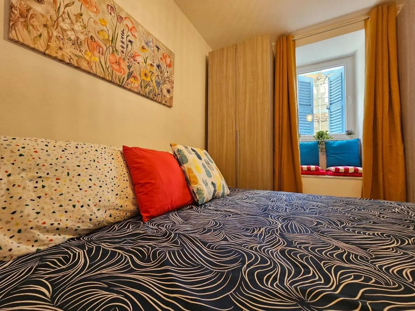 Luxurious Sliema Apartment Near Valletta Ferry 0*,  Malta